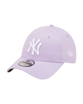 Cappello New Era League Essential 940 New York Yankees Viola-Bianco